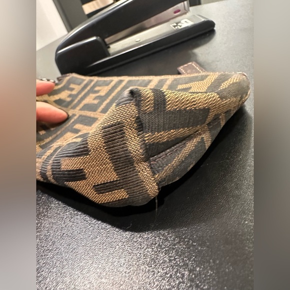 Fendi Fabric Pochette FF Monogram - Picture 7 of 14